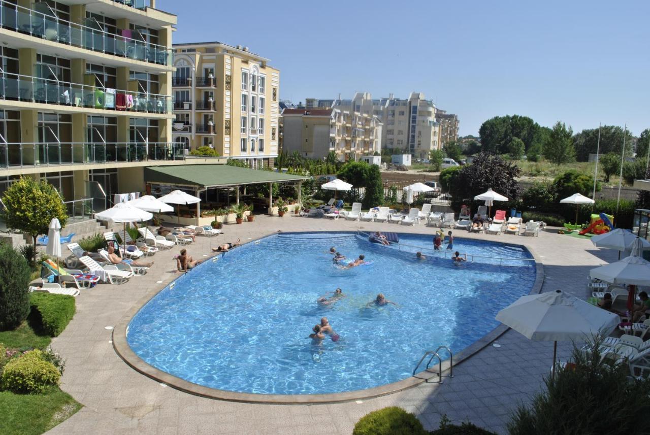 Julia Family Apartments Slantchev Briag Extérieur photo