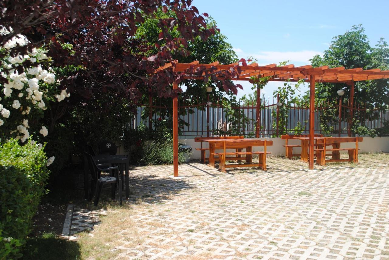 Julia Family Apartments Slantchev Briag Extérieur photo
