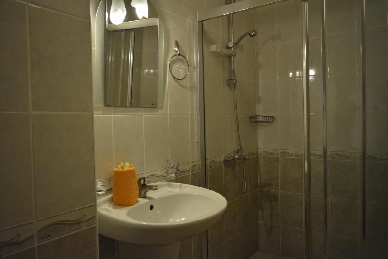 Julia Family Apartments Slantchev Briag Extérieur photo